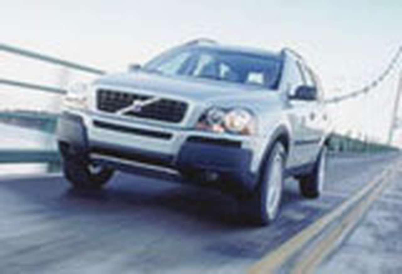 Volvo XC90 получит 320-сильный двигатель V8