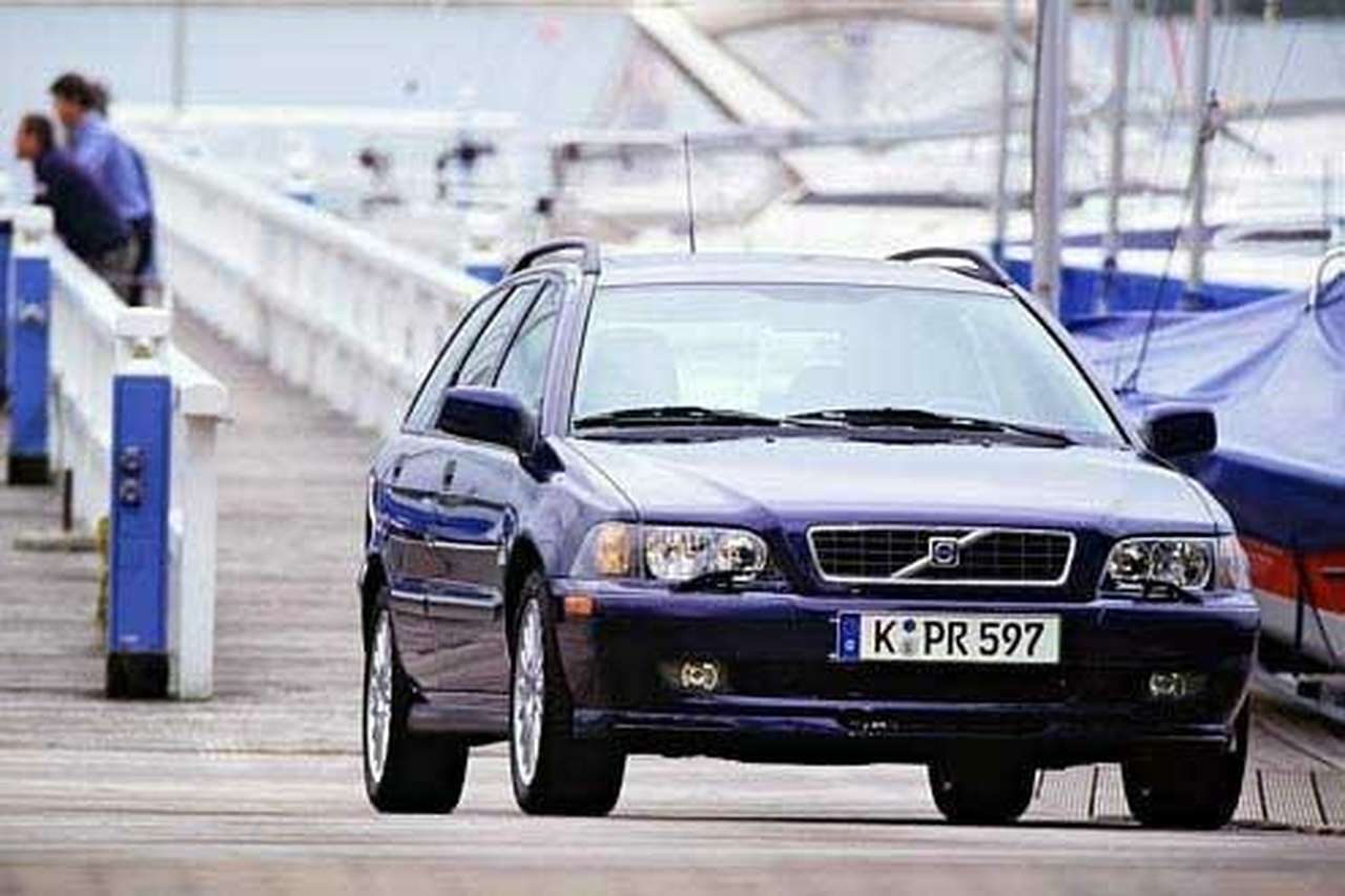 На юбилейные Volvo сбросили по 3 тысячи евро