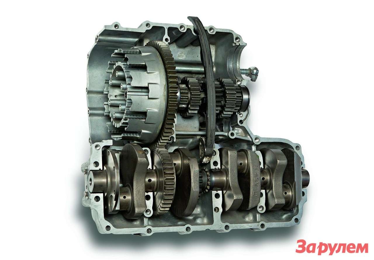 Основные проблемы с трансмиссией YZF – повышенный шум КП, существенно снижающийся при выжимании сцепления, нечеткое и жесткое переключение передач, а также их недовключение.