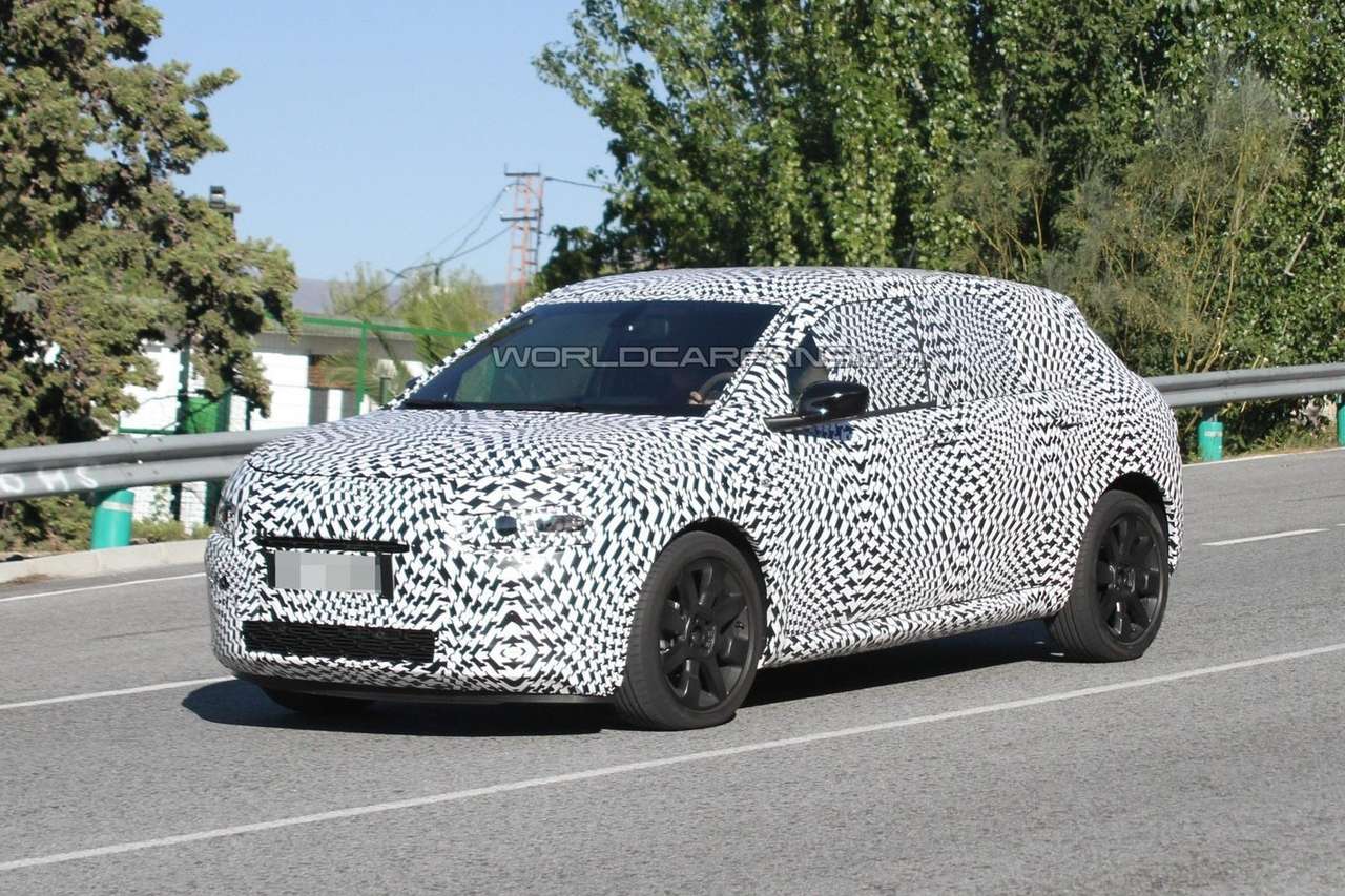 Шпионы доказали: Cactus – предвестник нового хэтчбека Citroen