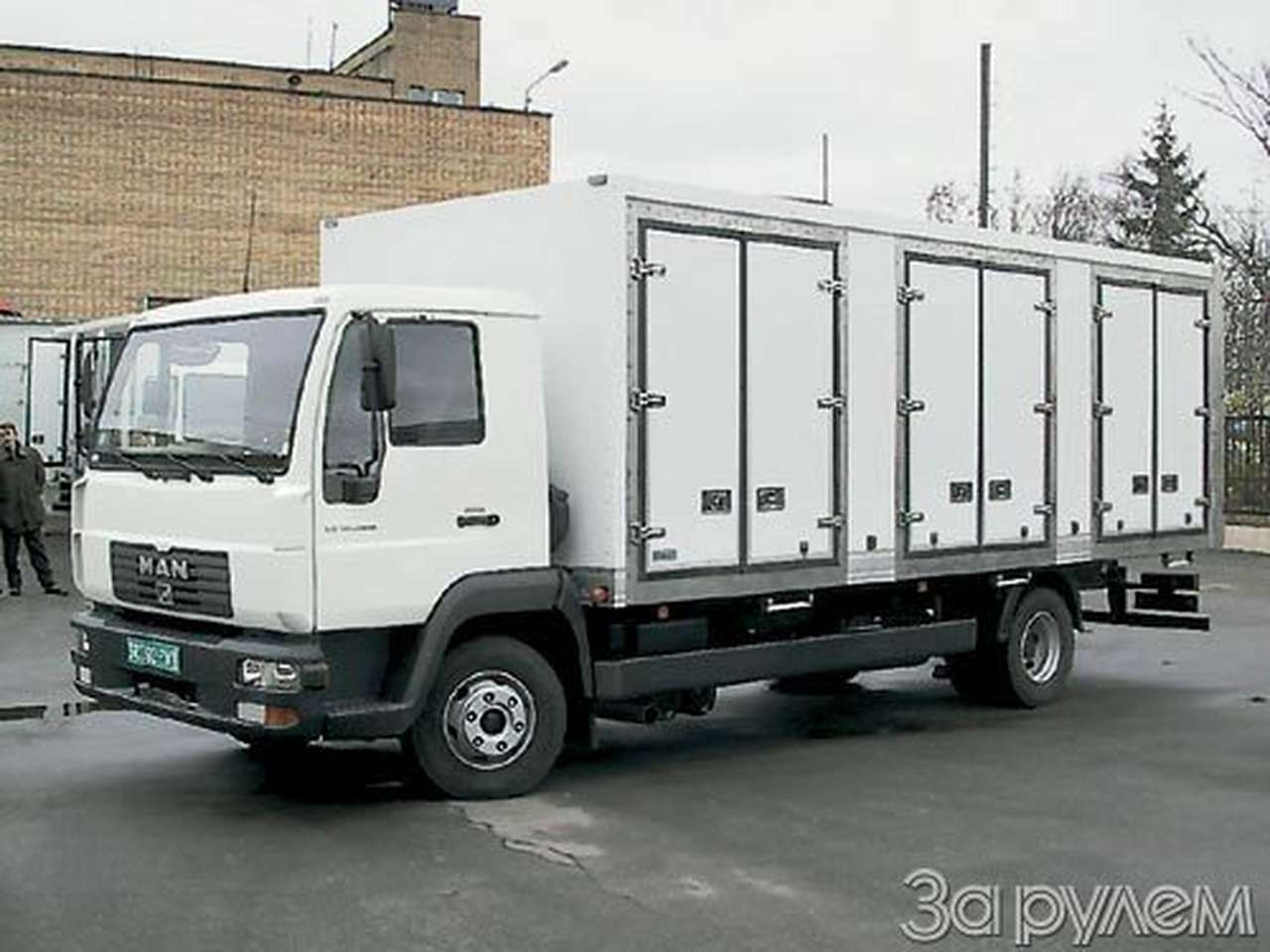 Пиво к столу