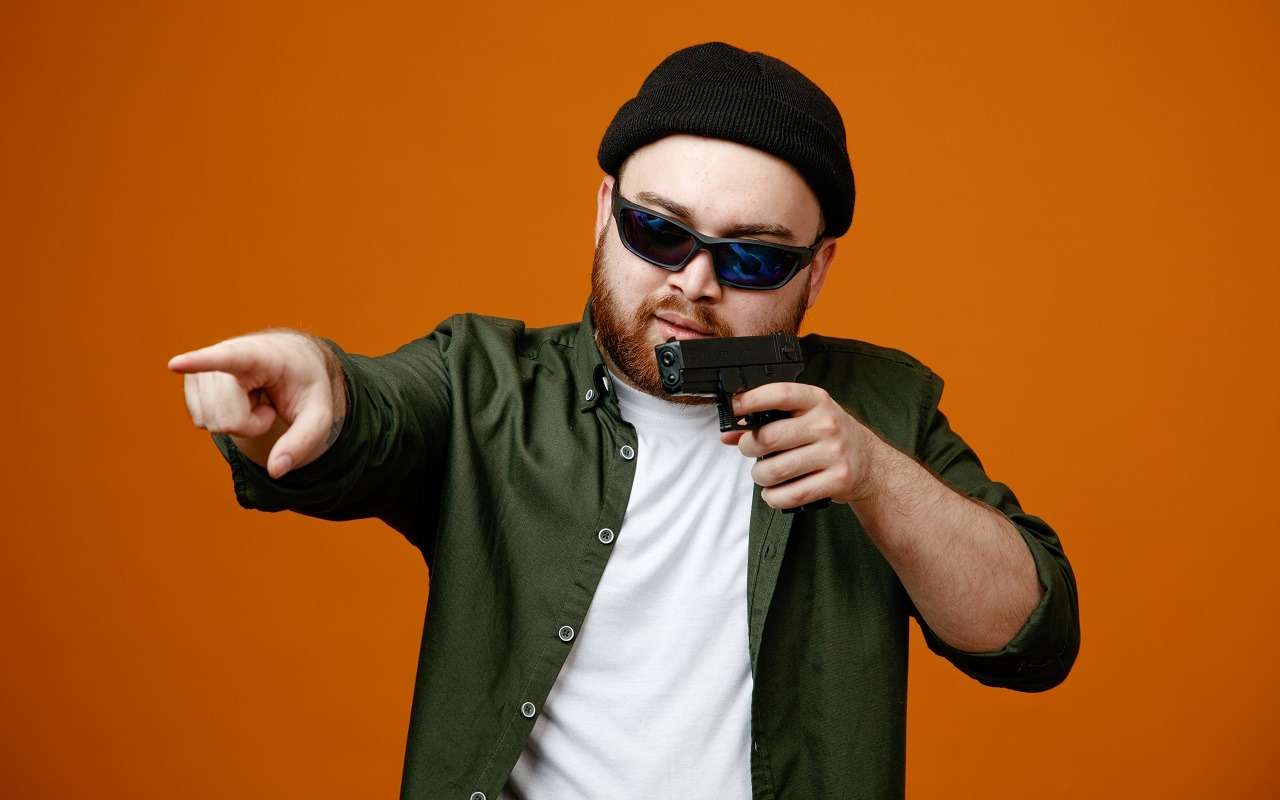 Не смог оплатить проезд, поэтому выстрелил в дверь – случай в Твери