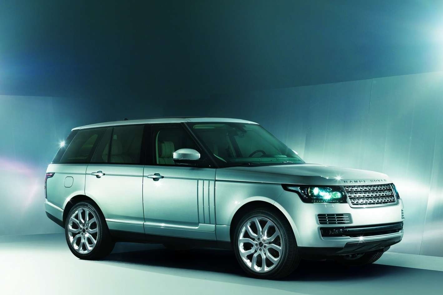 Фото land rover range rover