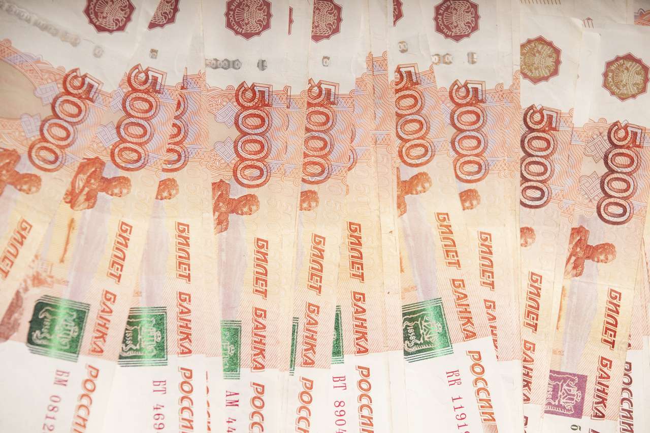 Дорожники выплатят четверть миллиона за торчащую арматуру