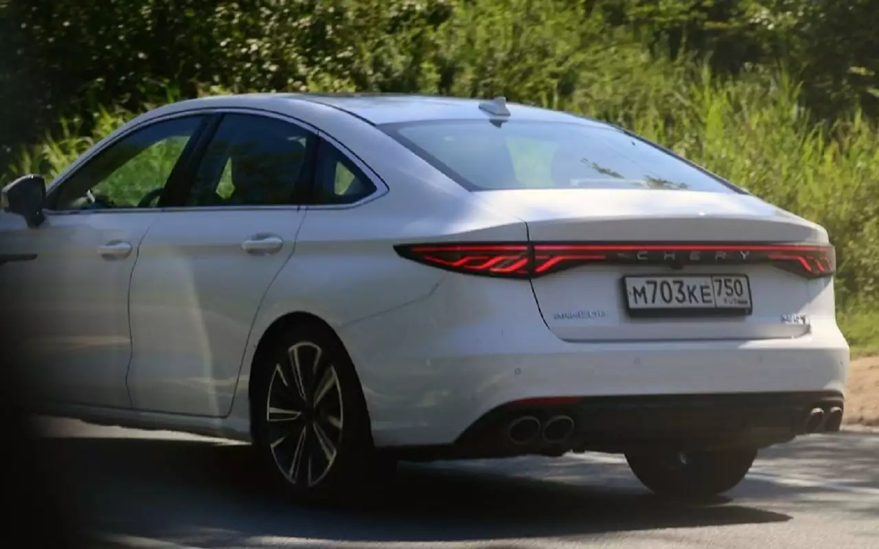 В РФ приедет обновленная и «заряженная» версия популярного седана