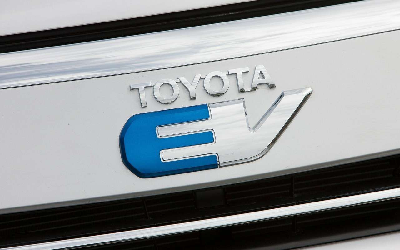 Toyota вновь попытает счастья на электрическом фронте