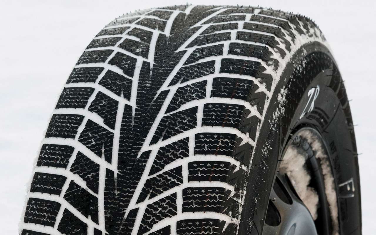 Зимние шины hankook winter отзывы. Винтер шины. Бриджстоун направление вращения шины зимние. Тест зимних шин 2023 за рулем.