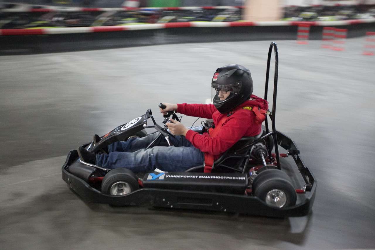Студенты МАМИ создали карт с ручным управлением