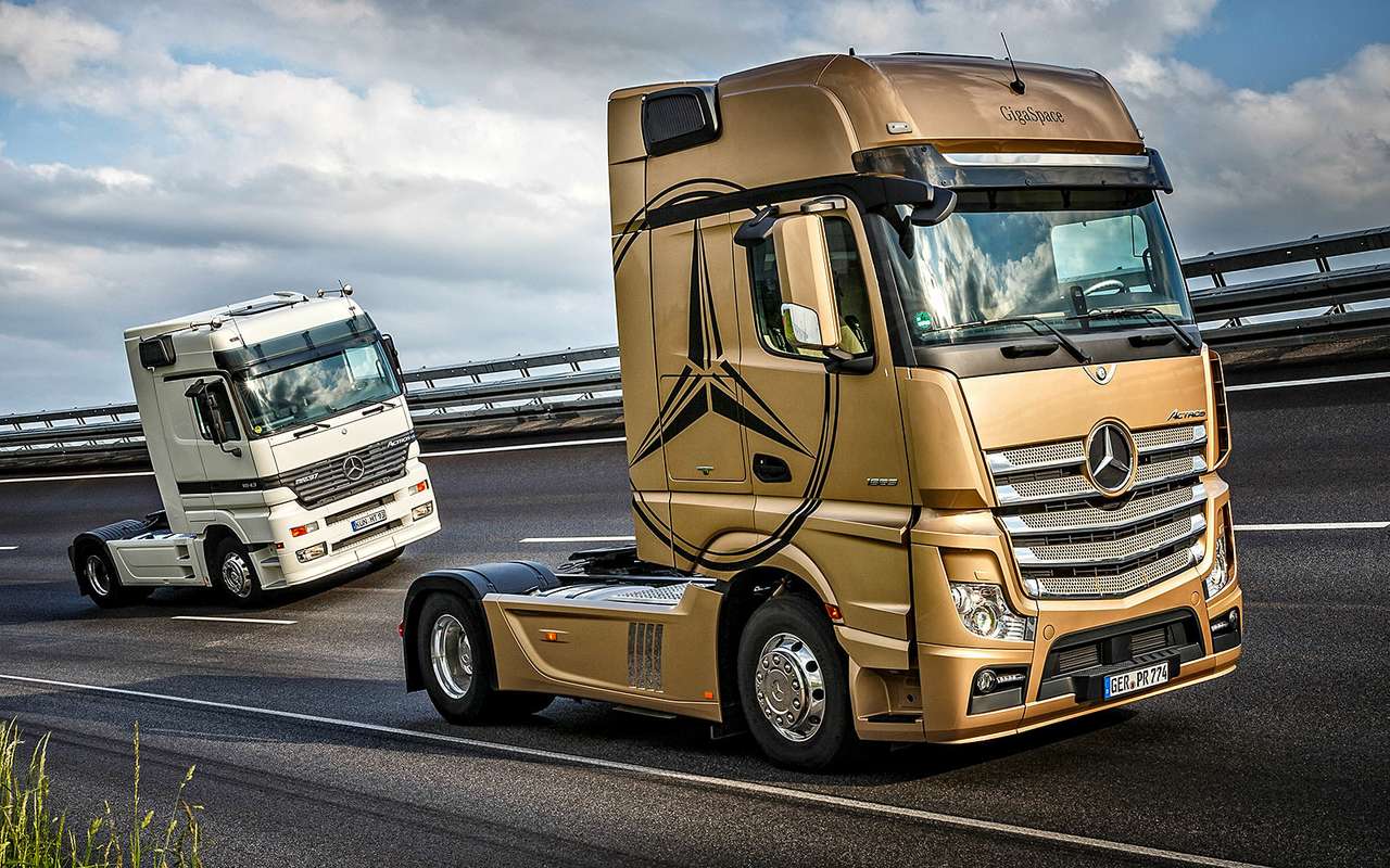 Самая большая кабина GigaSpase – с ровным полом, внутренней высотой 2,13 м и шириной 2,5 м. У кабины BigSpase тоже ровный пол и ширина 2,5 м, но она чуть ниже: внутренняя высота 1,99 м.