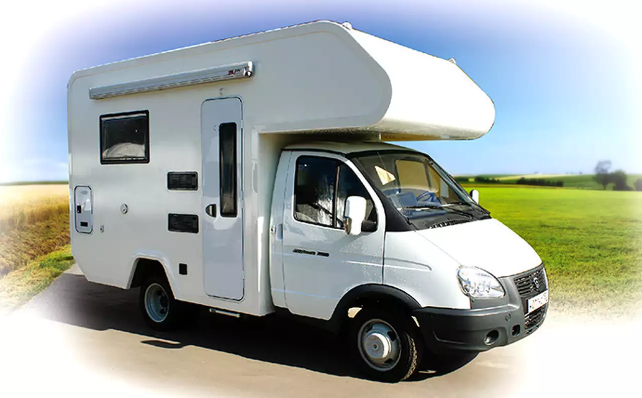 Дом-офис на колесах, изготовленный компанией АвтоЛИК по заказу "Горьковского Автозавода".