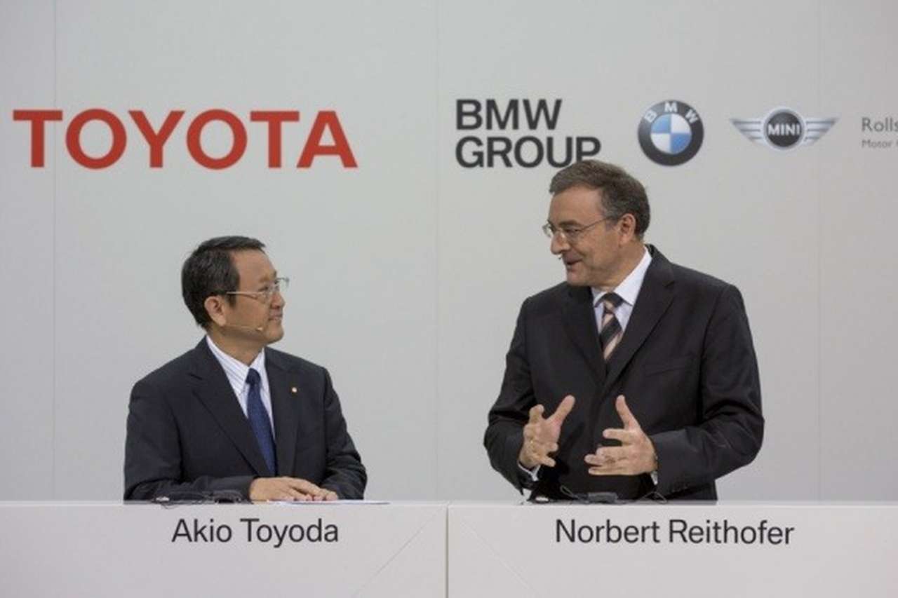 Совместный спорткар Toyota и BMW получит немецкое шасси и японский мотор 