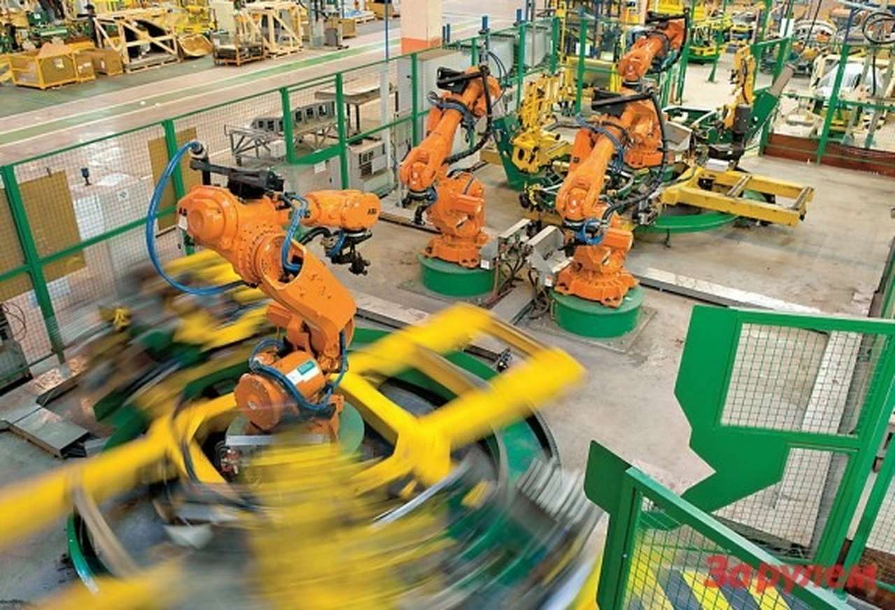 Правительство хочет направить на помощь российскому автопрому 99 млрд руб.