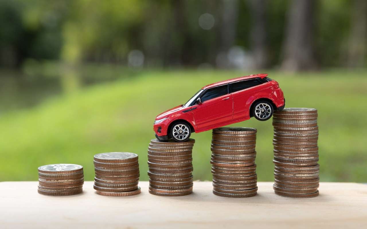 На сколько машина теряет в стоимости за три года: ответ эксперта