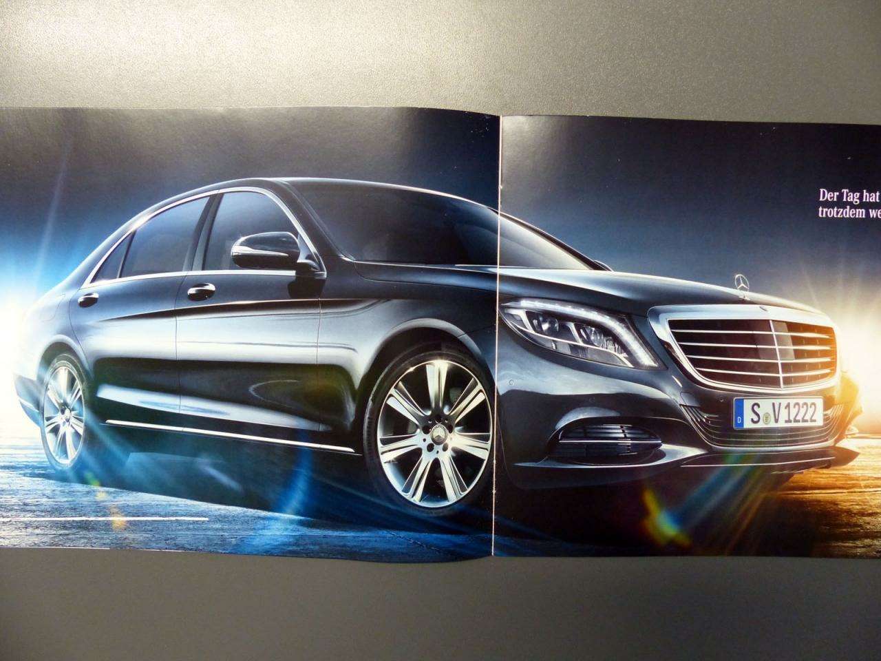 В Сети всплыли сканы брошюры о новом Mercedes S-class