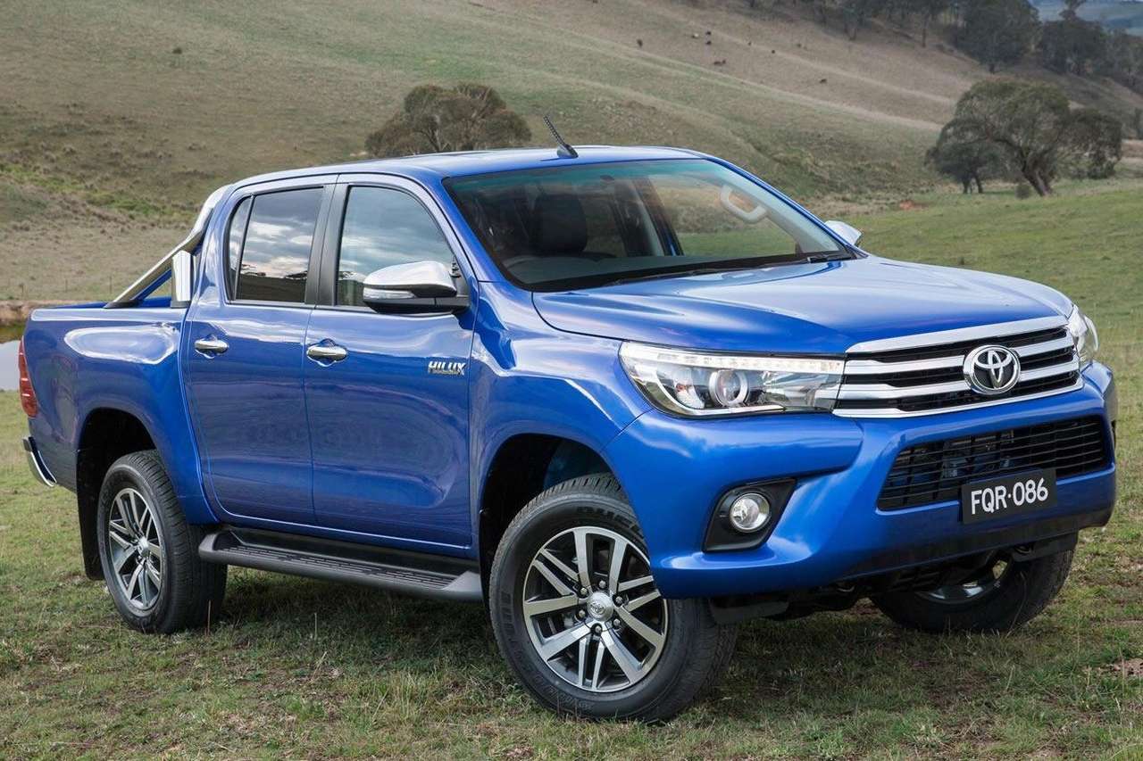 Toyota официально представила новый пикап Hilux