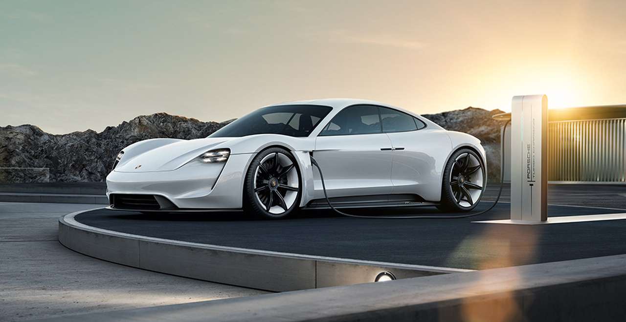 Porsche вложит в электрическую миссию миллиард евро