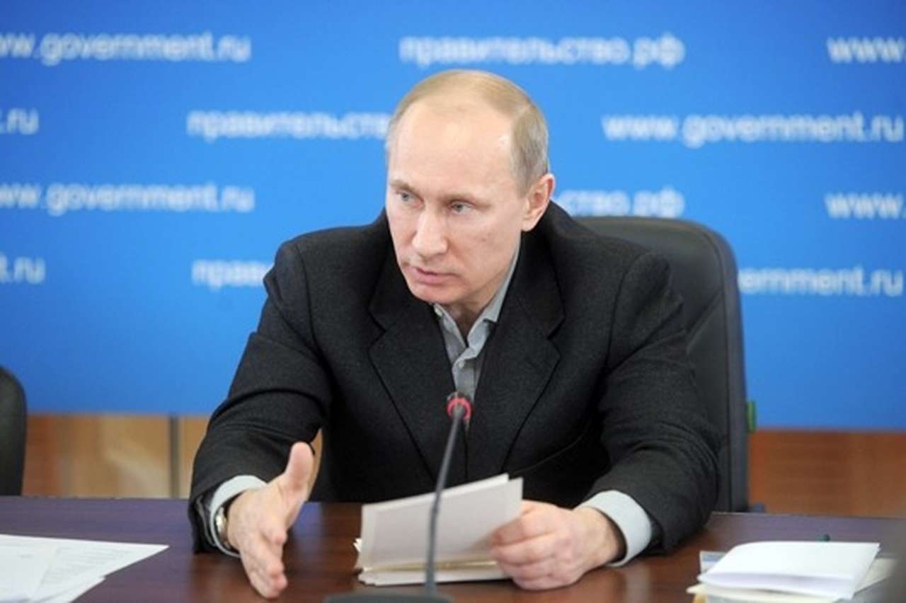 Путин пообещал аграриям 30%-ную скидку на топливо