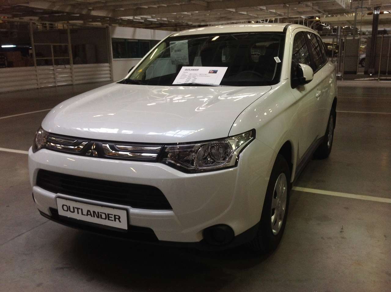 Новый Mitsubishi Outlander начали выпускать в России 
