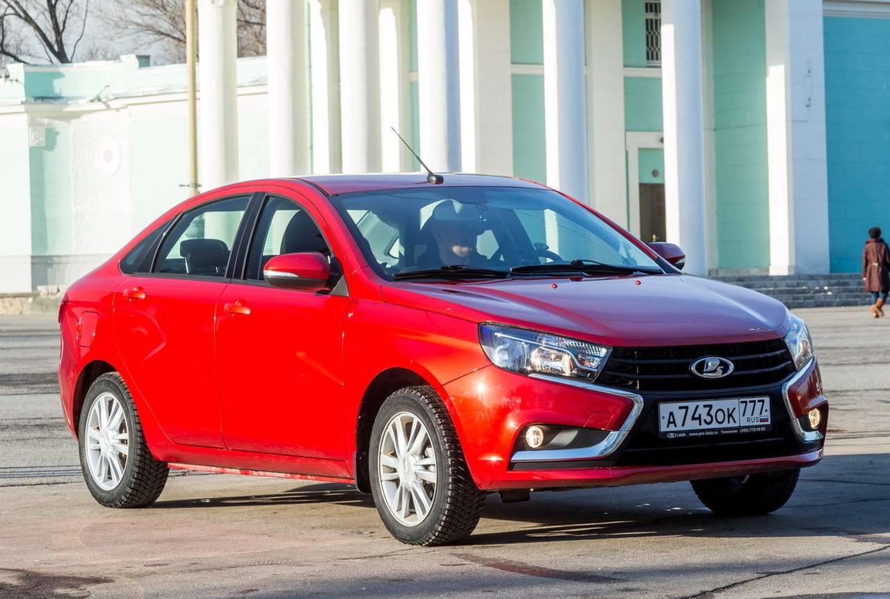 Lada Vesta из парка ЗР: когда все под рукой
