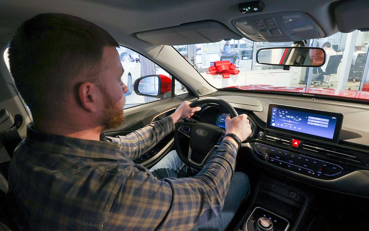 Рынок легковых автомобилей в России в мае пошел в рост