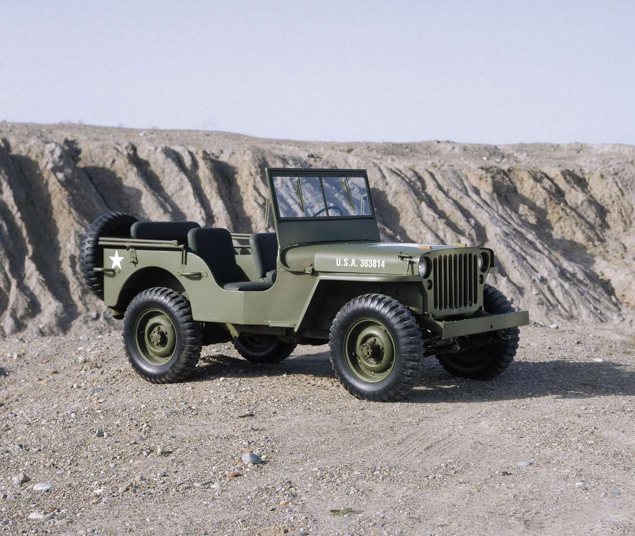 Канонический Willys MB (1941 – 1945 гг.), он же Ford GPW.