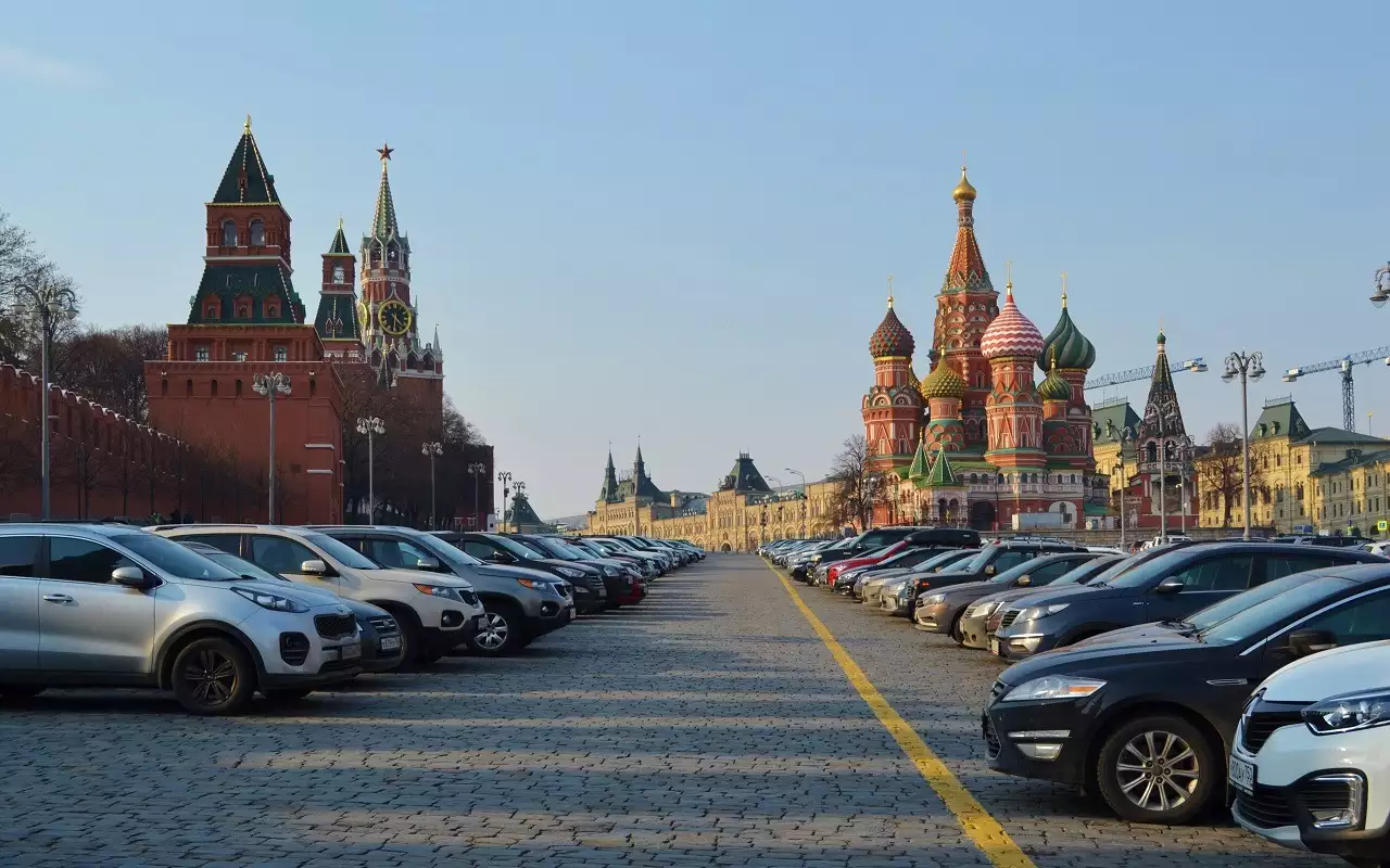 В России наведут порядок со «стоянками для избранных»