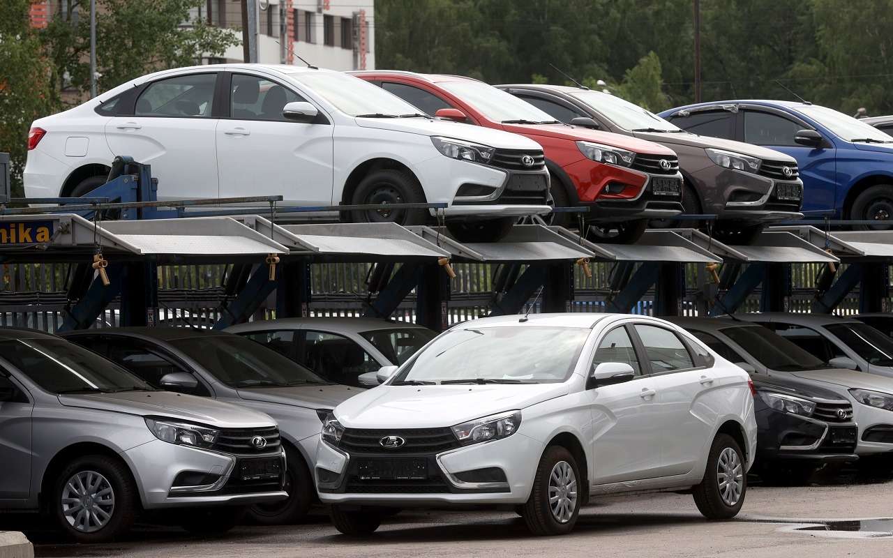 АВТОВАЗ назвал единственного дистрибьютора марки Lada в Республике Беларусь