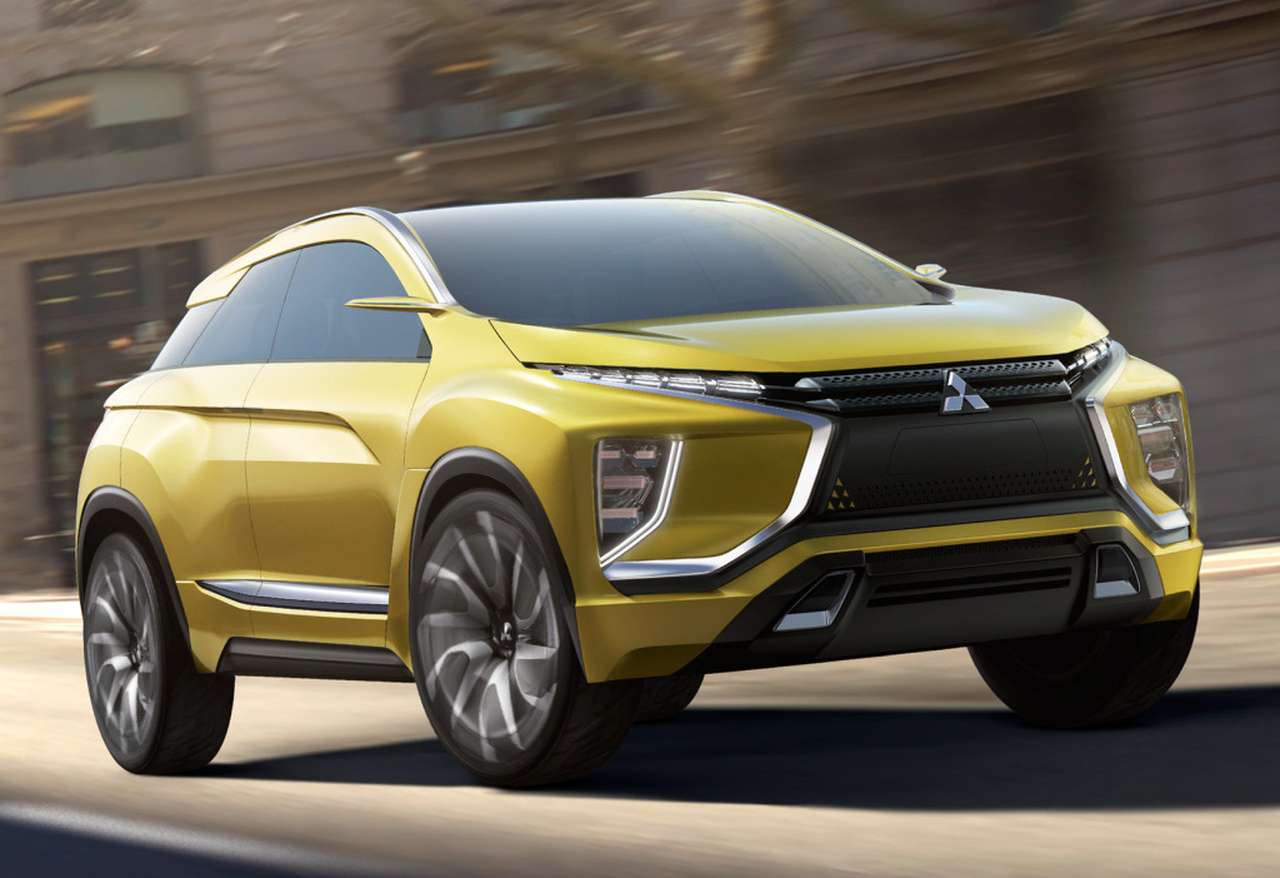 Кроссовер Mitsubishi eX Concept трансформирует реальность (ФОТО)