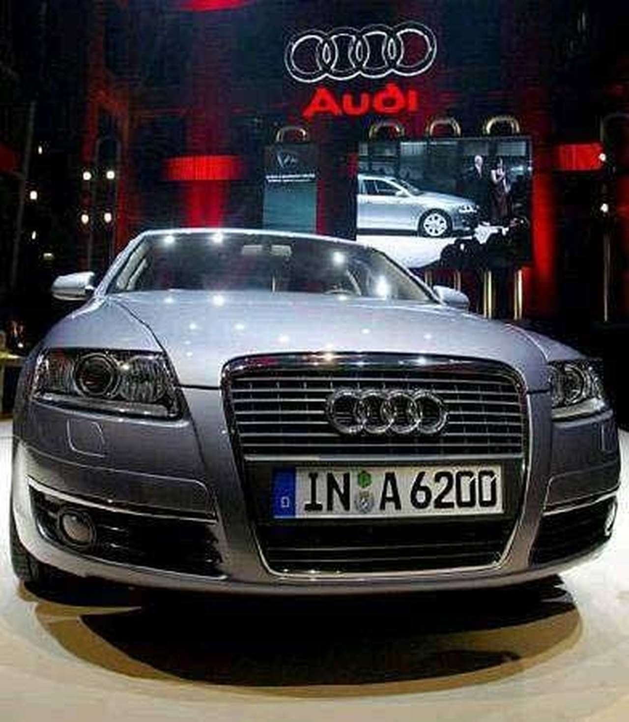 Audi заработала миллиард