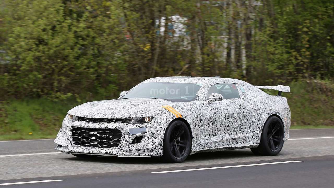 Camaro Z/28: «старая школа» торжествует