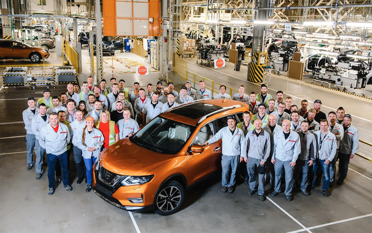 Nissan не планирует увольнять сотрудников завода в Санкт-Петербурге