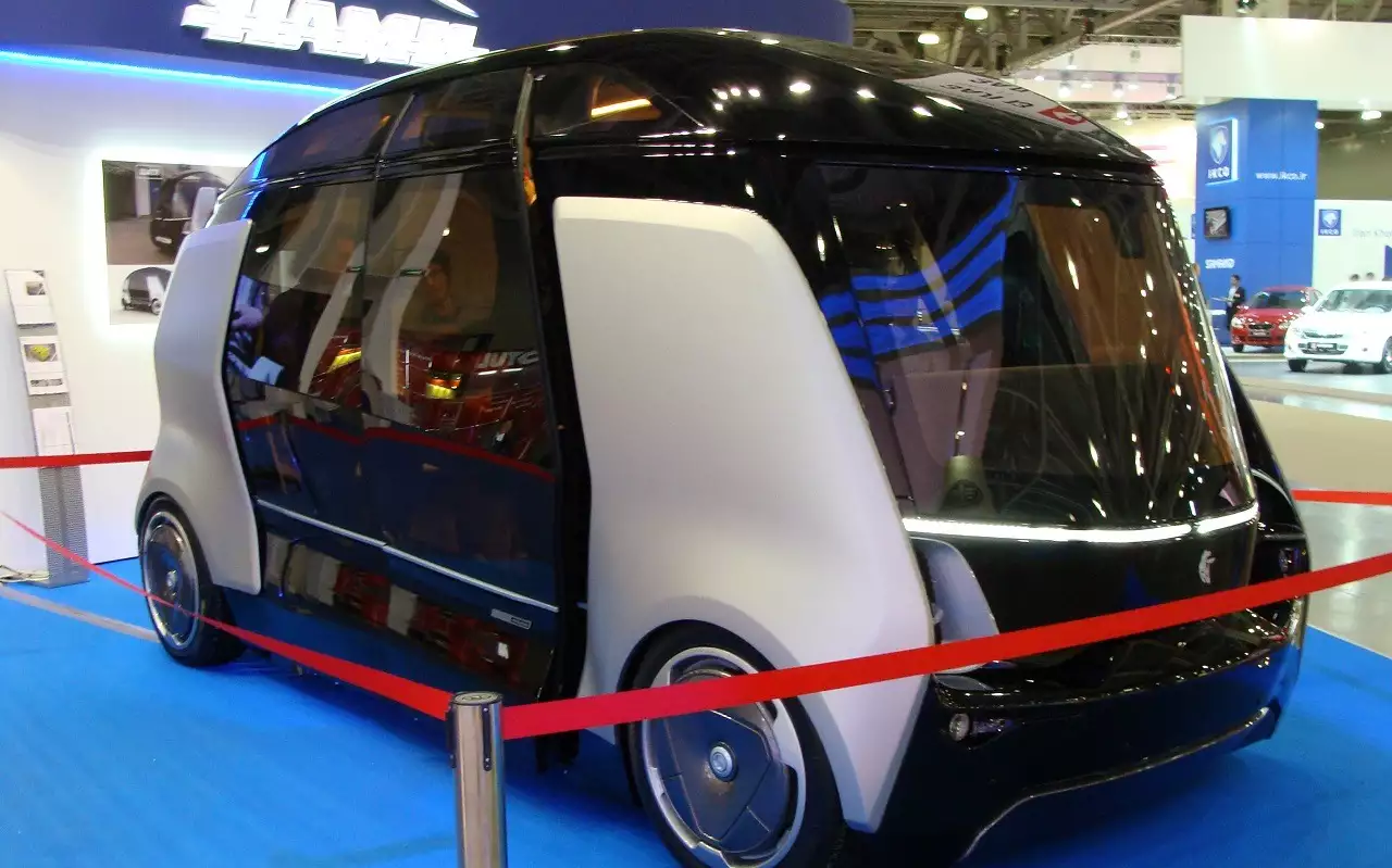 Беспилотный Камаз-1221 Шатл