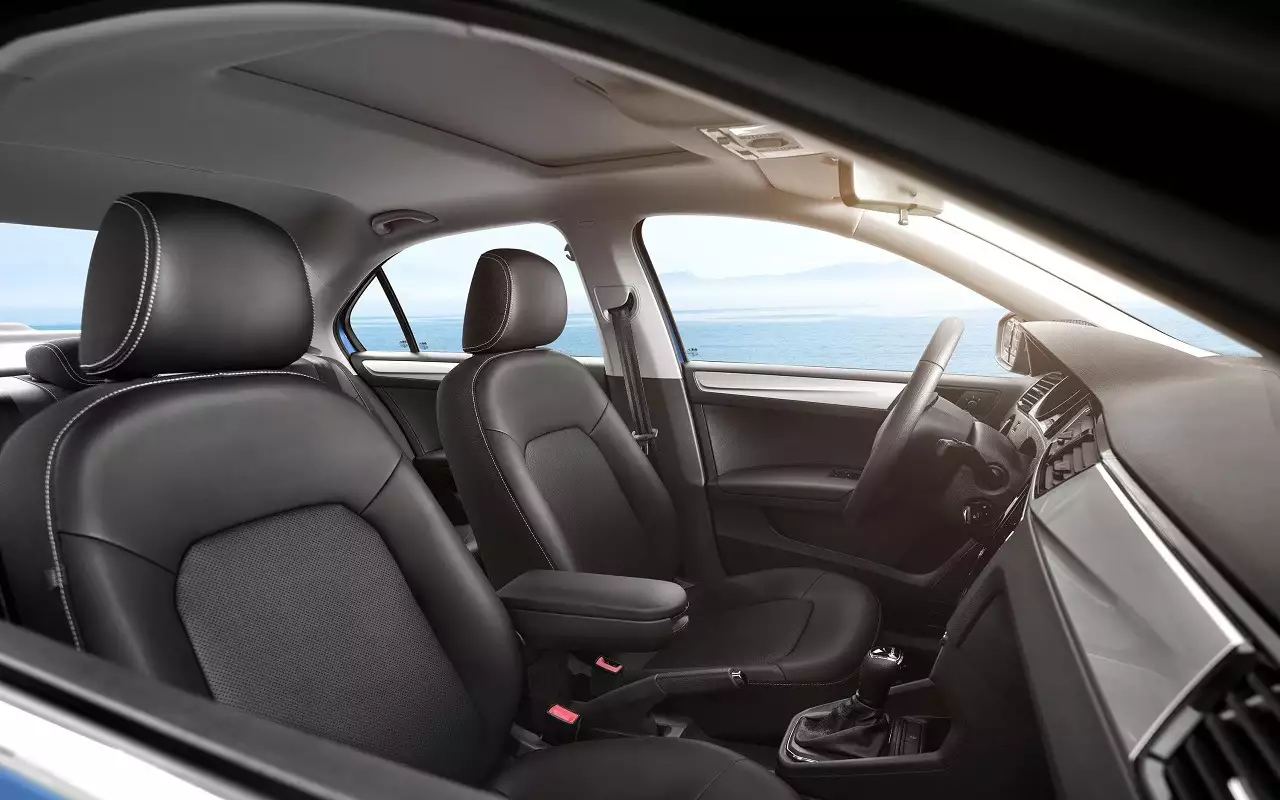 Интерьер Skoda Rapid