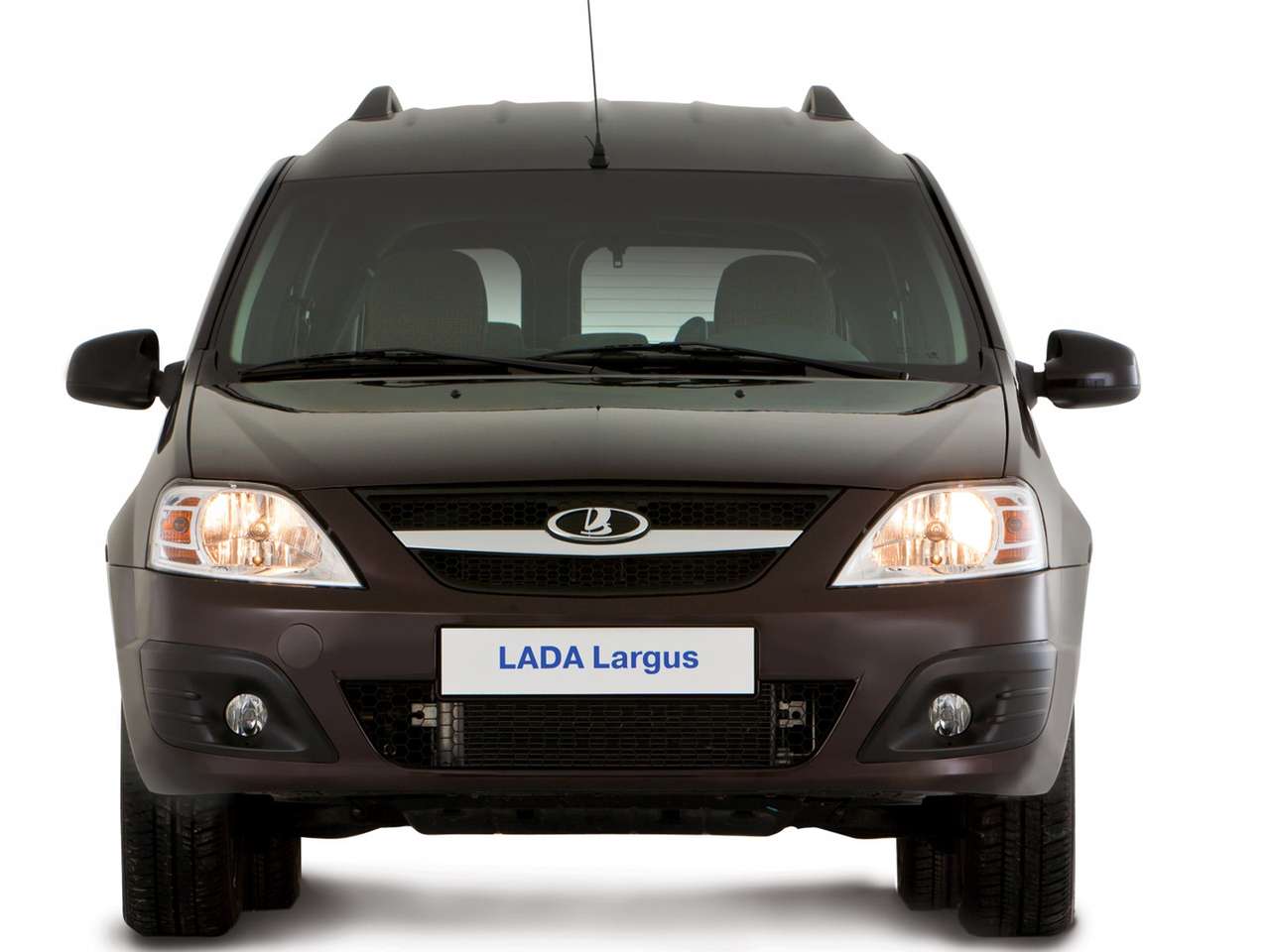 На базе Lada Largus могут появиться пикап и кроссовер 