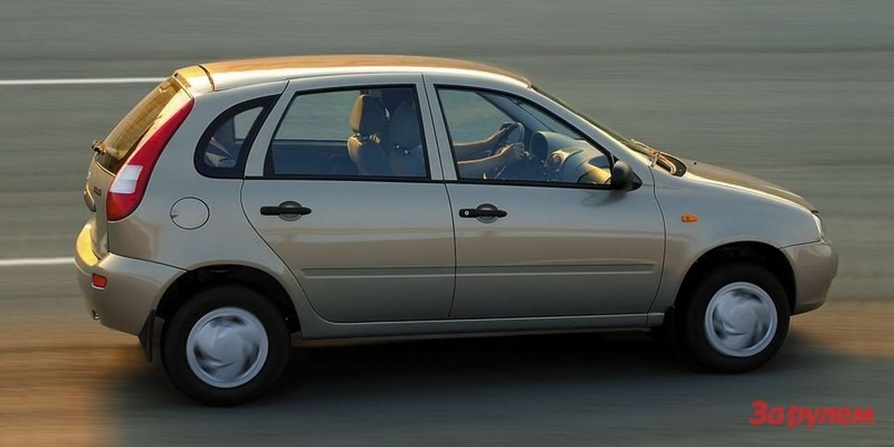 АВТОВАЗ увеличил продажи почти на четверть