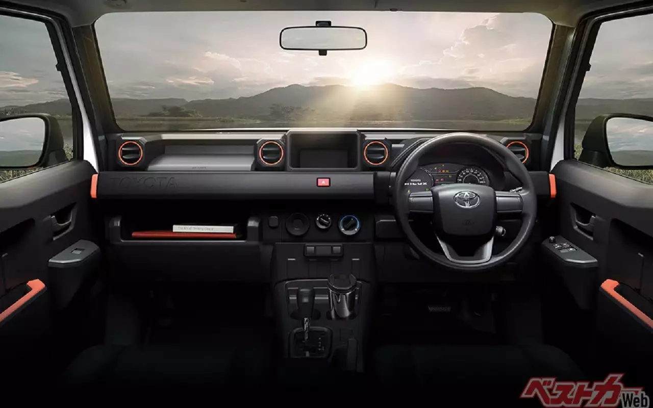 Интерьер Toyota Hilux
