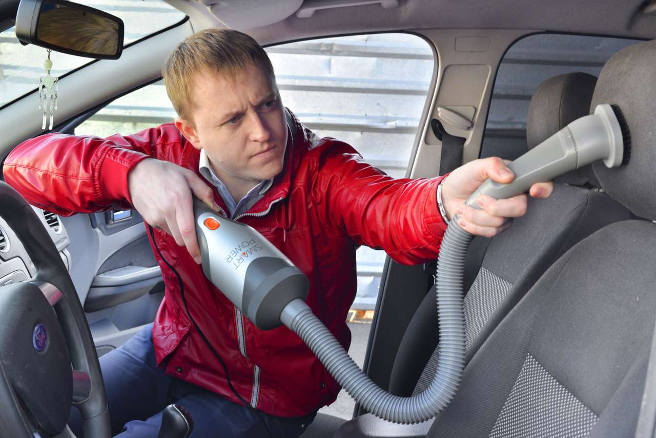 «Выбор  автопылесоса: очень чисто и очень быстро»