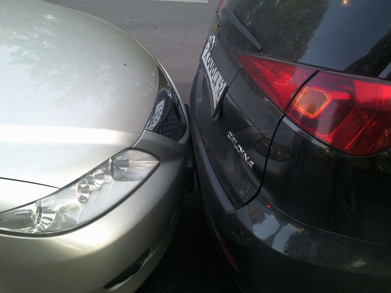 Мелкие ДТП можно будет оформлять через интернет без участия ГИБДД 