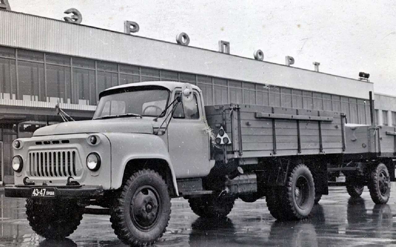ГАЗ-53-05