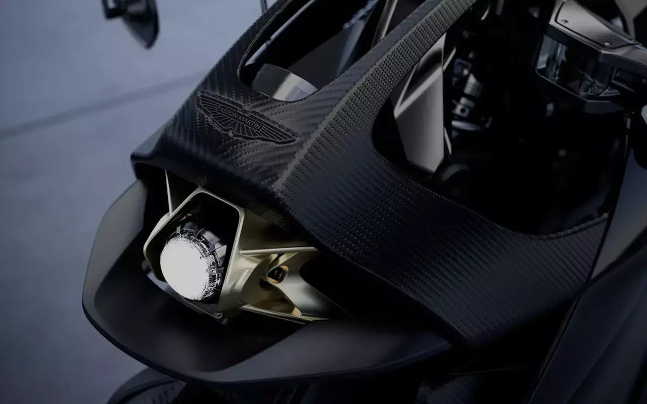 AMB 002 Roadster