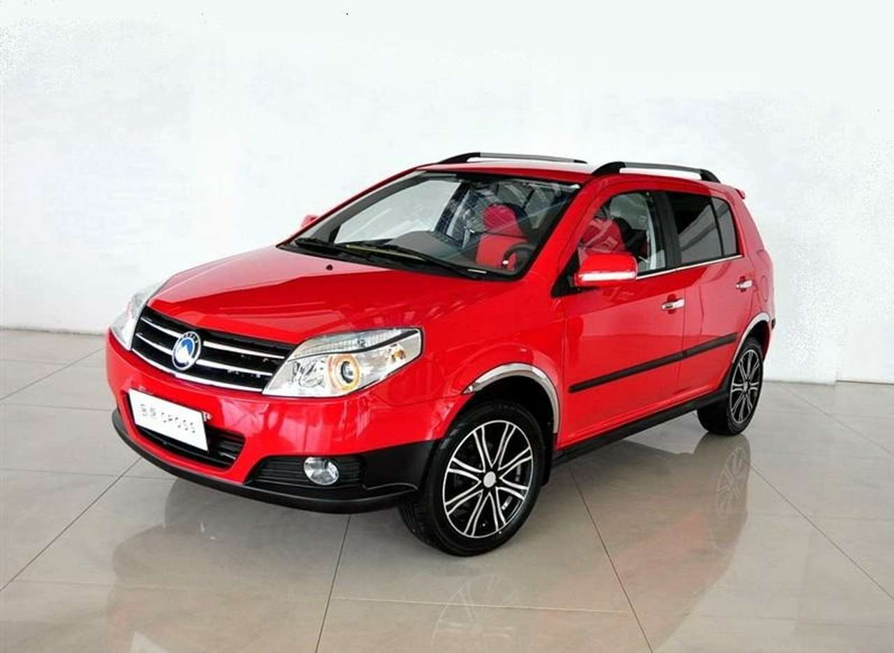 В России начались продажи самого дешевого SUV
