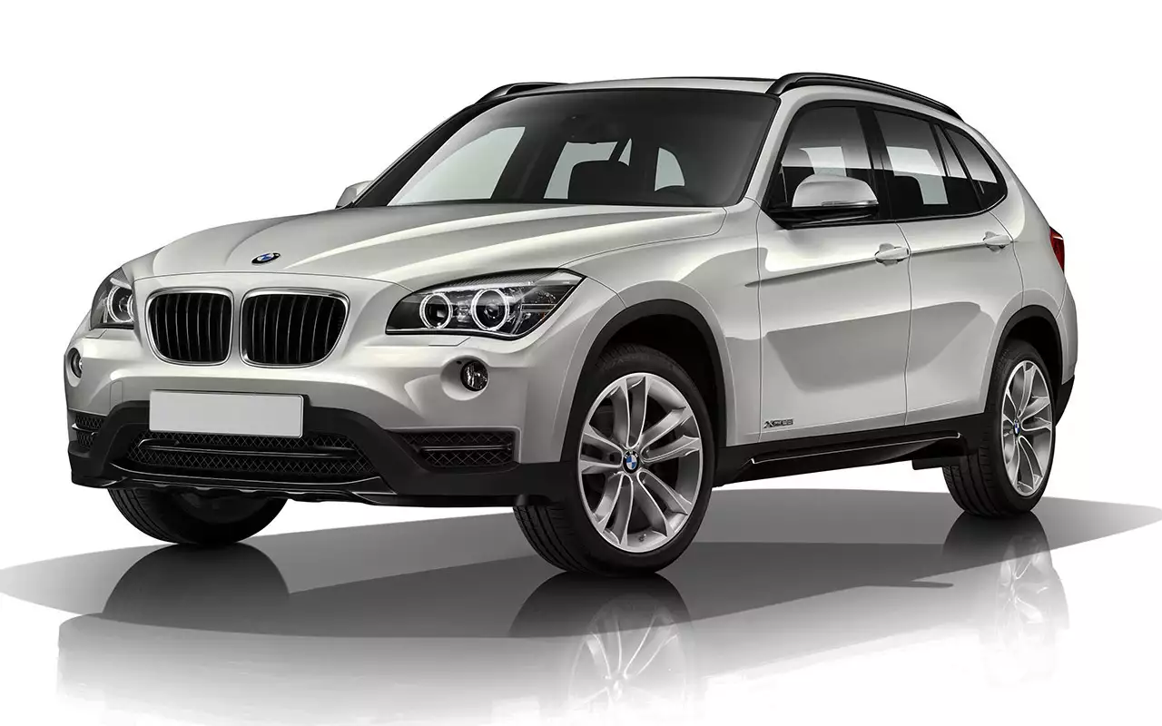 Все двигатели BMW отличаются высокой теплонагруженностью, что сказывается и на работе автоматических коробок. Поэтому очень важно следить за состо­янием радиаторов: нельзя доводить агрегаты до перегрева, он оборачивается очень серьезными последствиями. ­Желательно промывать радиаторы каждые 60 000 км.