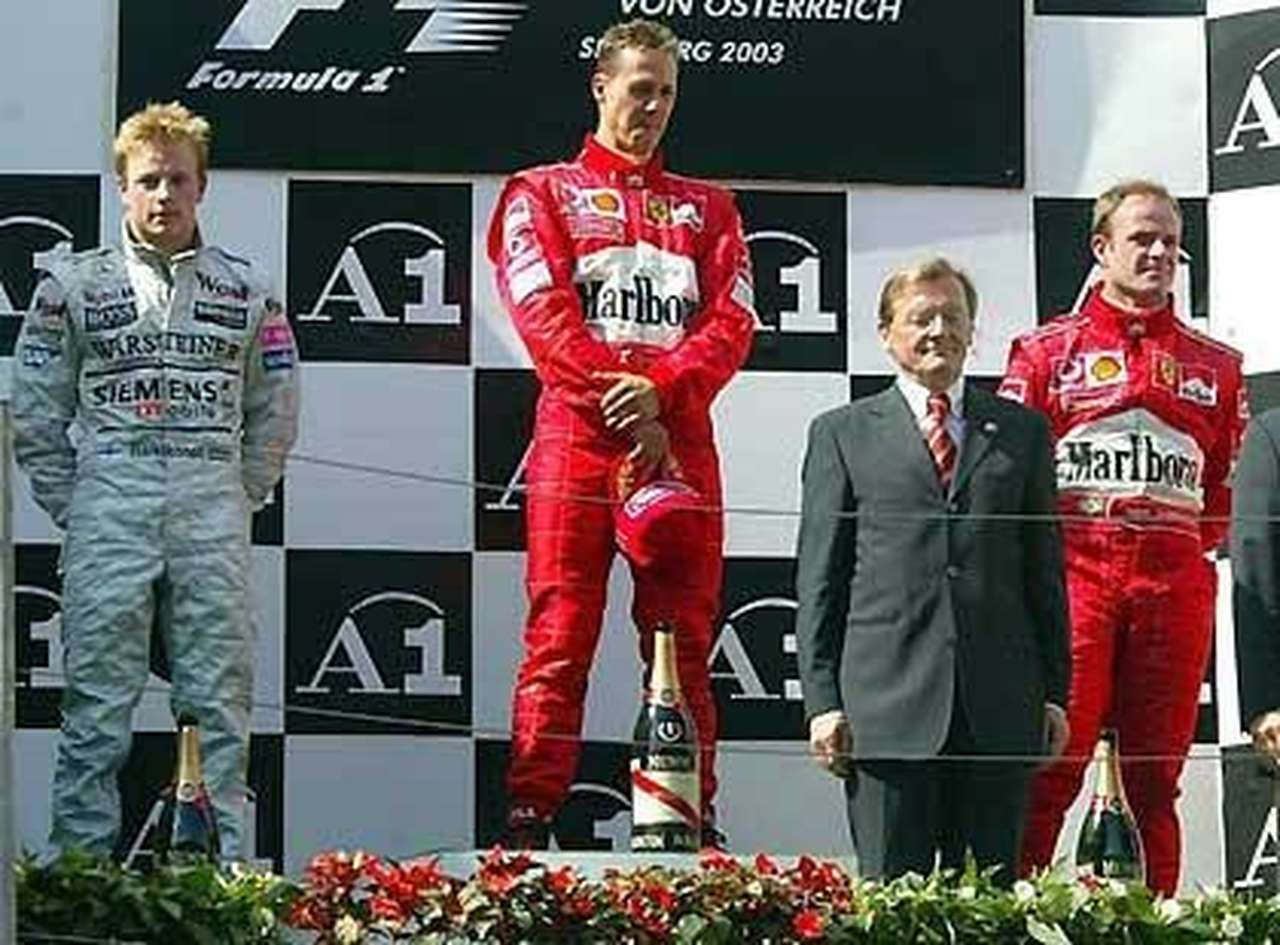 Победа Шумахера выводит Ferrari в лидеры