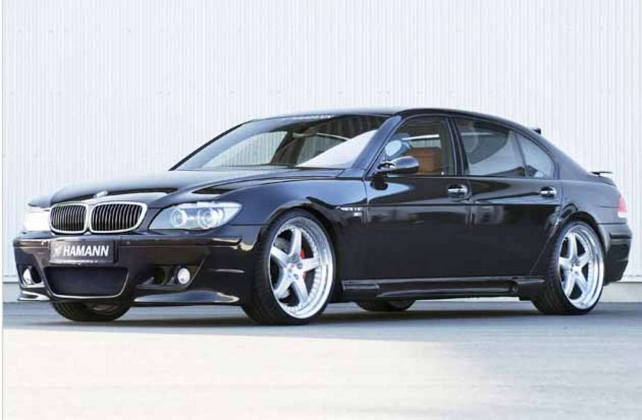 BMW 7 разогнали до 312 км/час