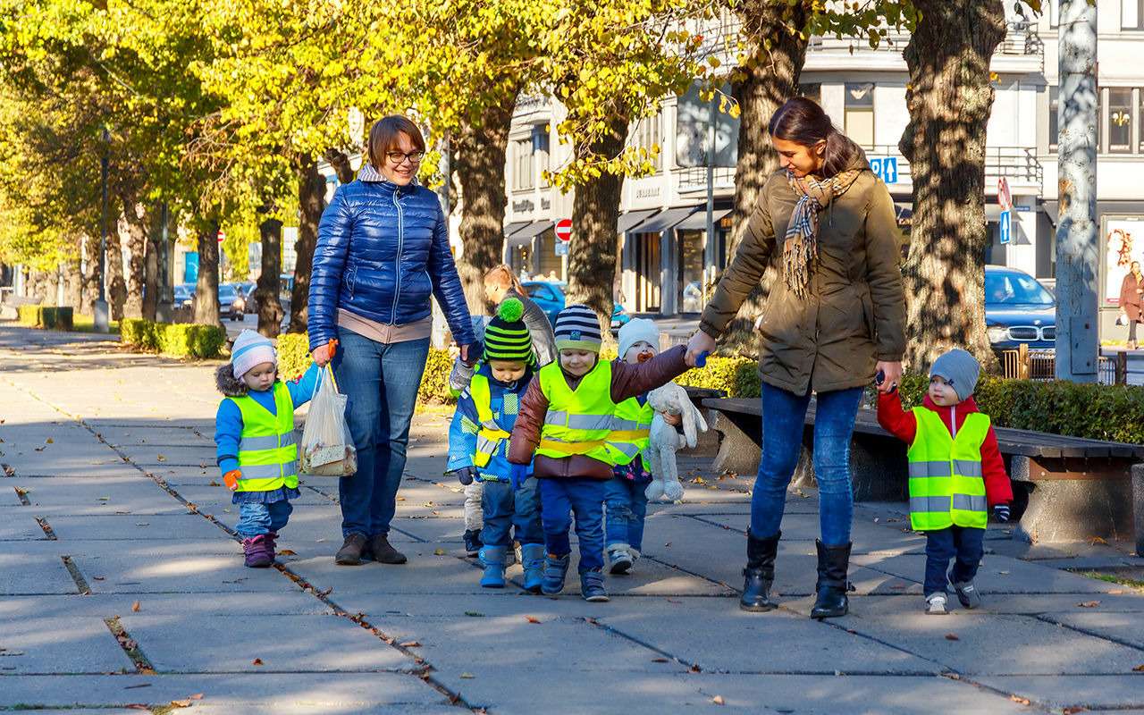 10 способов развлечь ребенка (и себя) в дороге