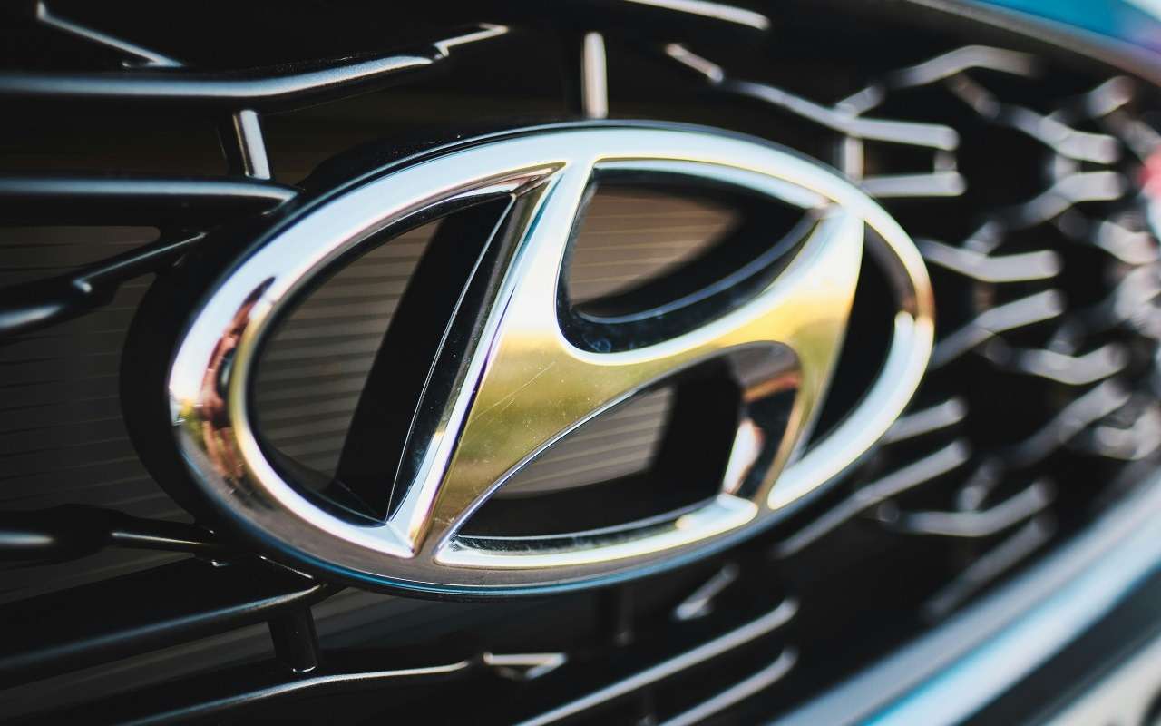 Hyundai продолжает отказываться от роботизированных коробок в пользу автоматов