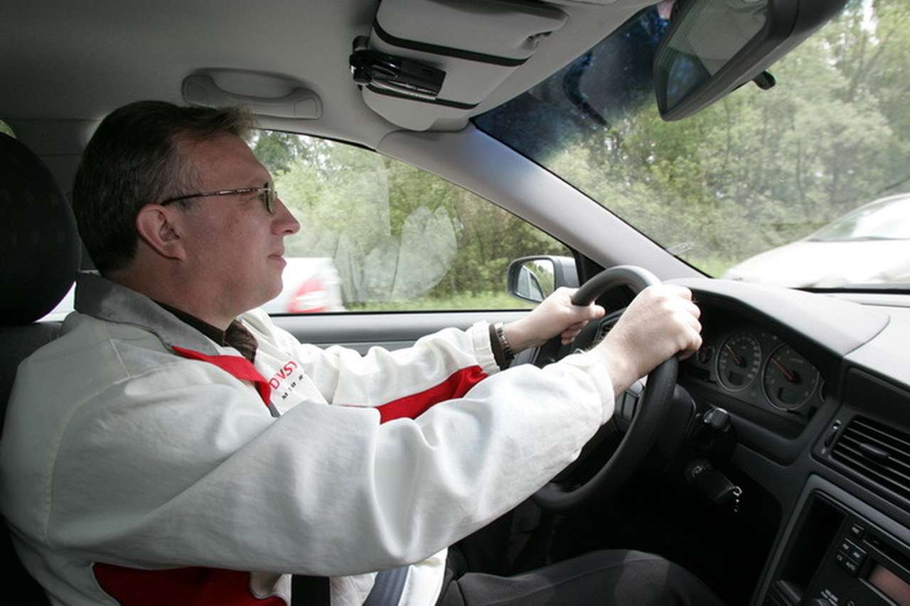 Правда ли, что чем выше "Евро", тем ниже расход?