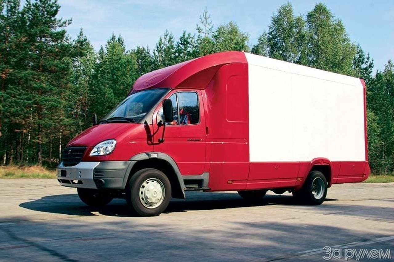 Дом с мезонином