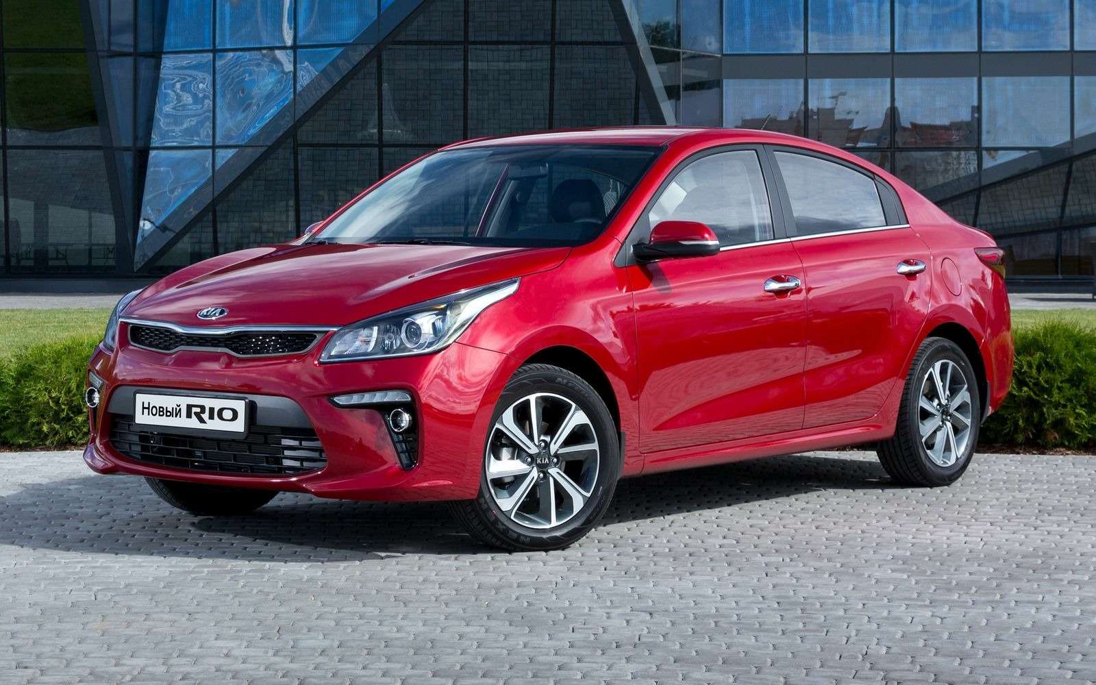 Время, вперед: в продаже появились Kia Rio и Sorento Prime 2019 модельного ...