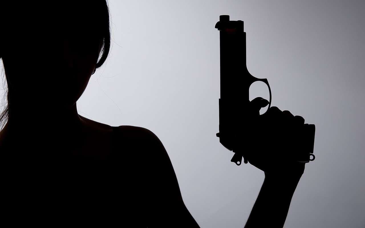 Дорожная разборка на скорости 150 км/ч со стрельбой. Так ездят на Урале